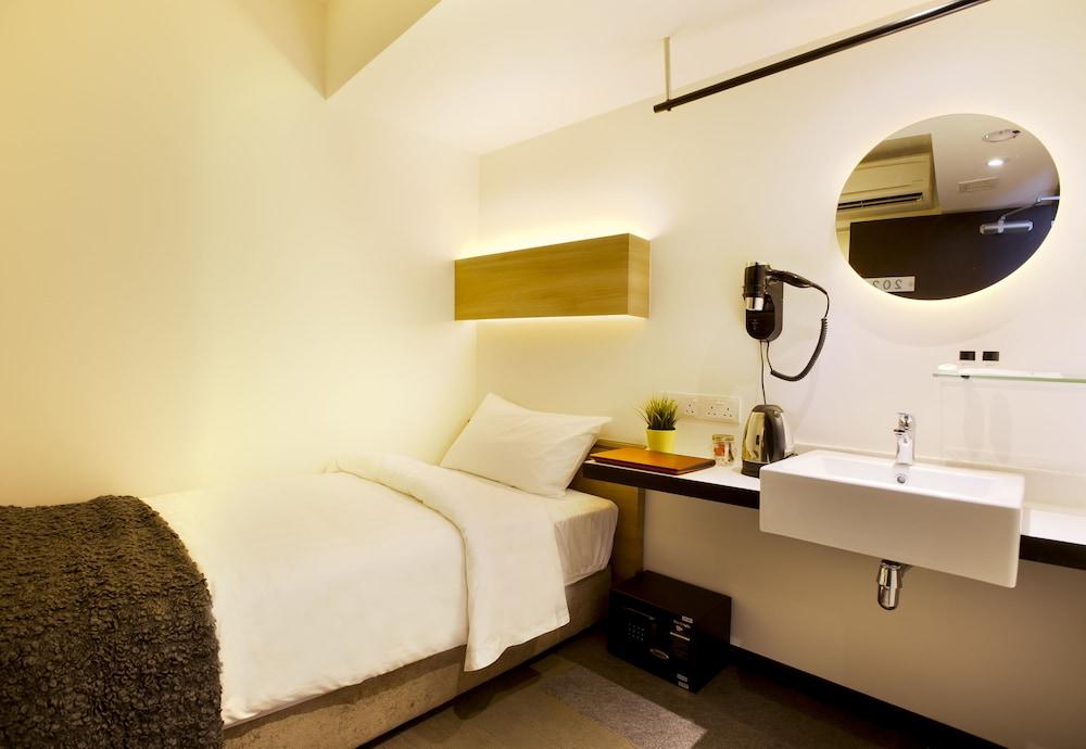 Khách sạn Nuve 3*