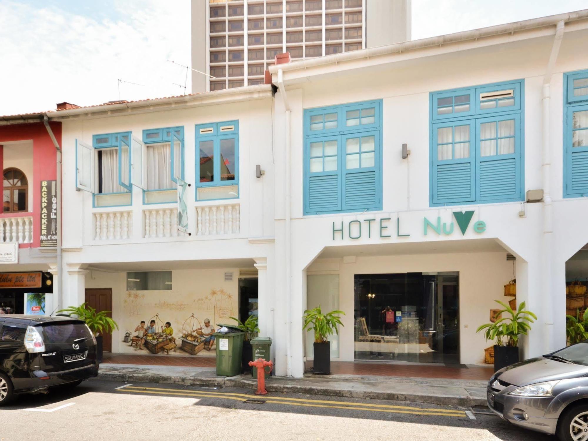 Khách sạn Nuve 3*